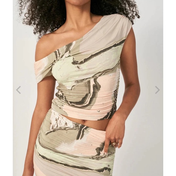 Sovere molten top - Picture 2 of 7